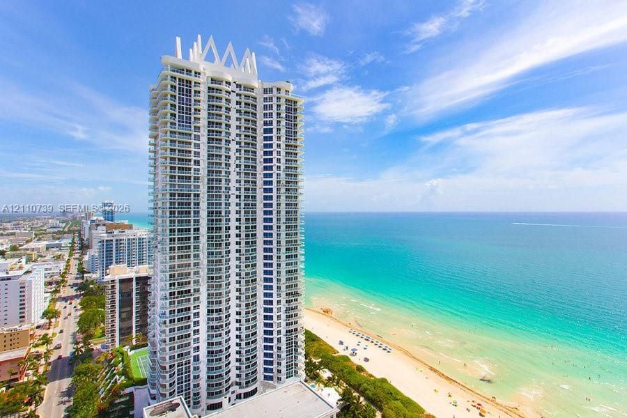 For Rent: $4,100 (1 beds, 1 baths, 808 Square Feet)