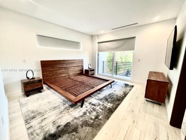 For Rent: $8,000 (3 beds, 3 baths, 2200 Square Feet)