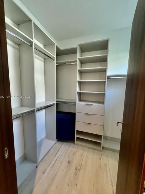 For Rent: $8,000 (3 beds, 3 baths, 2200 Square Feet)