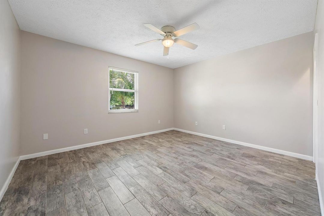 2003 SW Mockingbird Lane-5