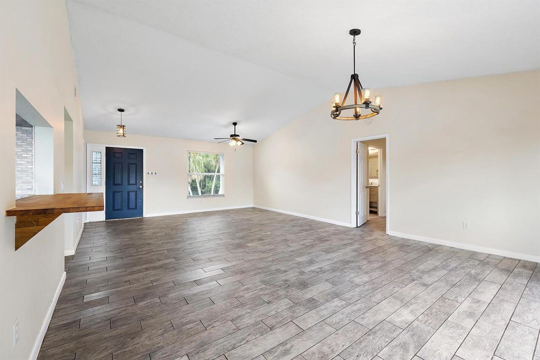 2003 SW Mockingbird Lane-13