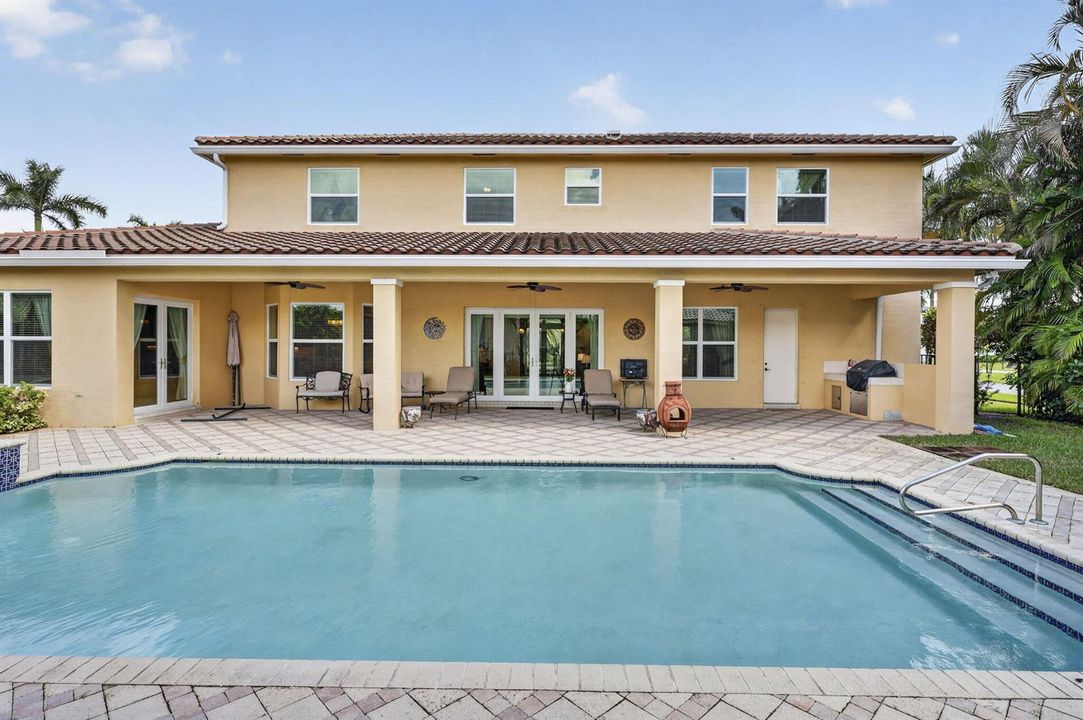 4485 ISLAND REEF DR.