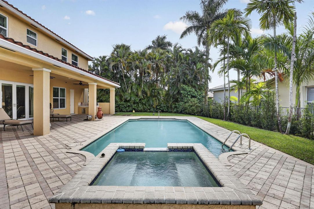 4485 ISLAND REEF DR.