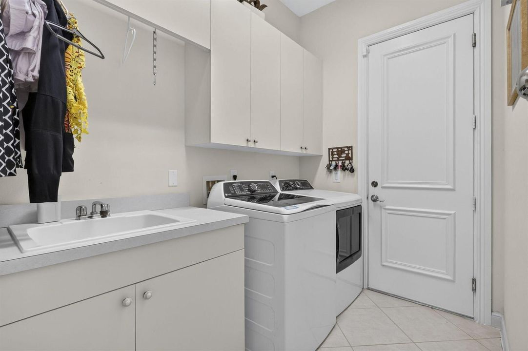4485 ISLAND REEF DR.