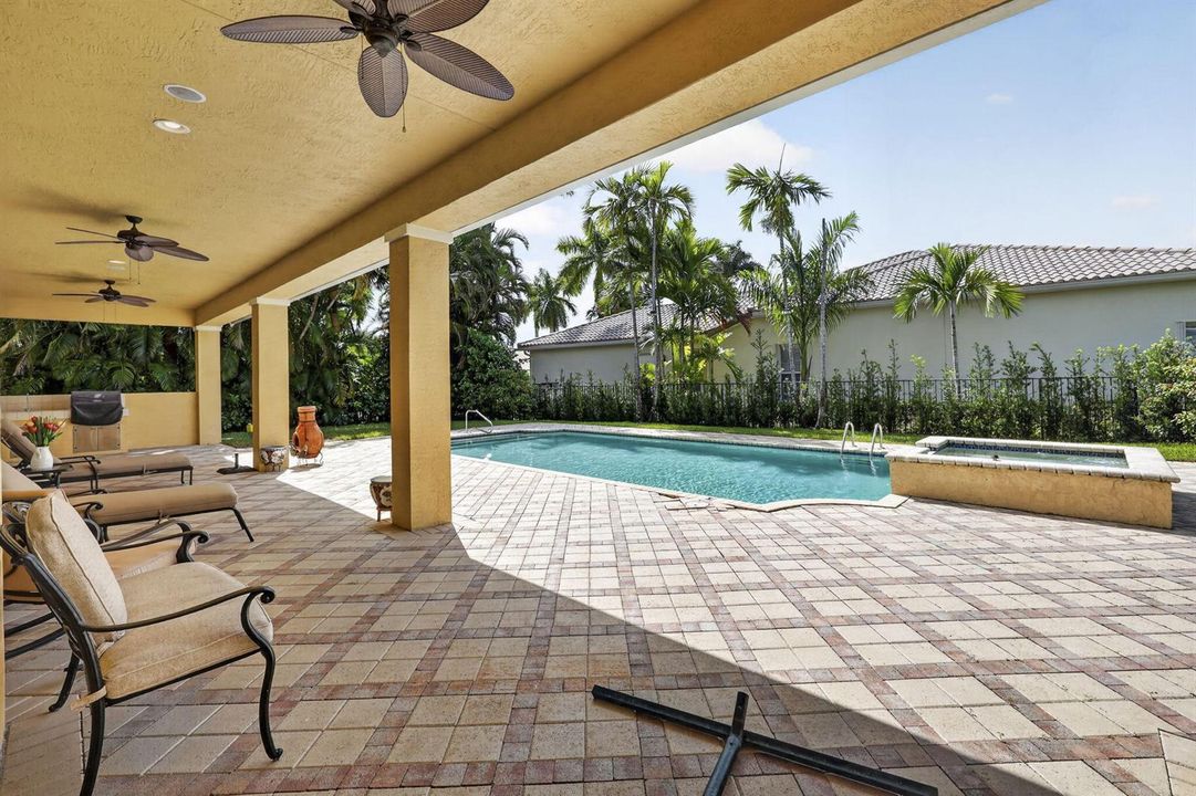 4485 ISLAND REEF DR.