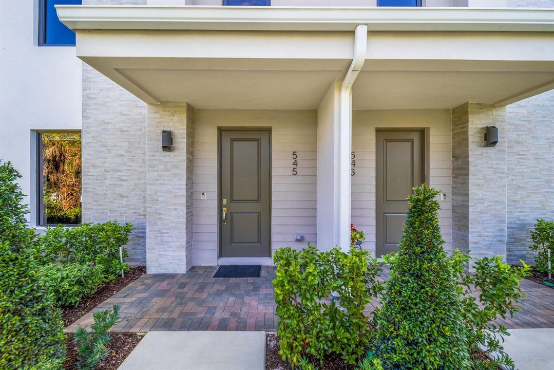 -545 NW 17TH ST-BO-33