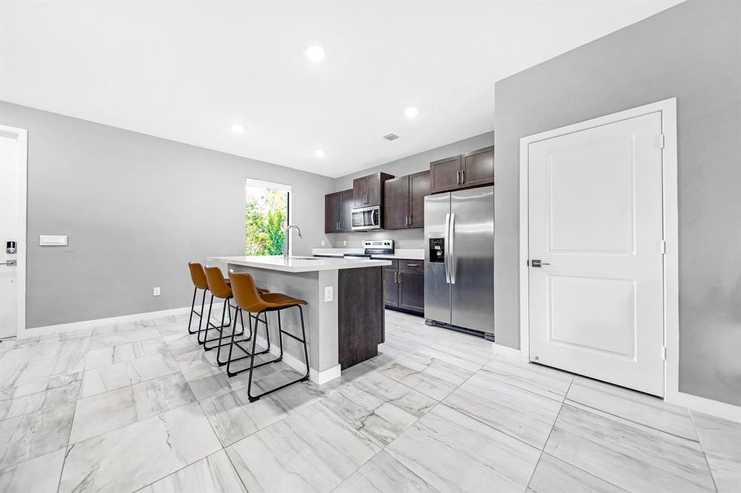 -545 NW 17TH ST-BO-24