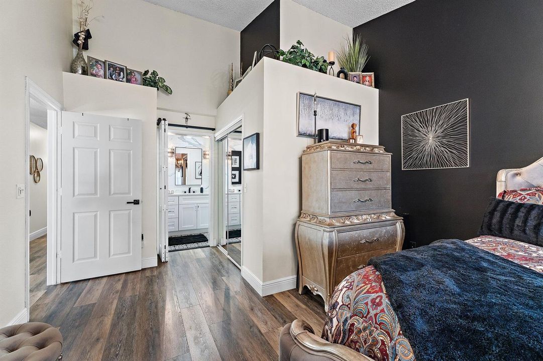 031-13146QuietWoodsRd-B-Wellington-SMALL