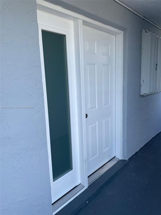 For Rent: $2,275 (1 beds, 1 baths, 1125 Square Feet)