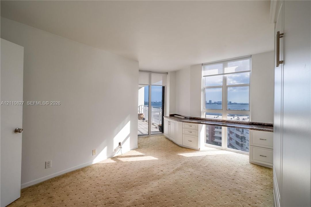 For Rent: $4,200 (2 beds, 2 baths, 1469 Square Feet)