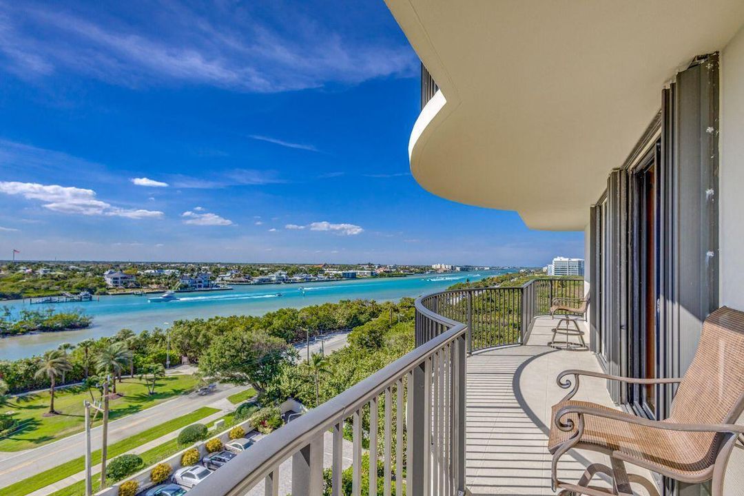 Guest Bedroom Balcony