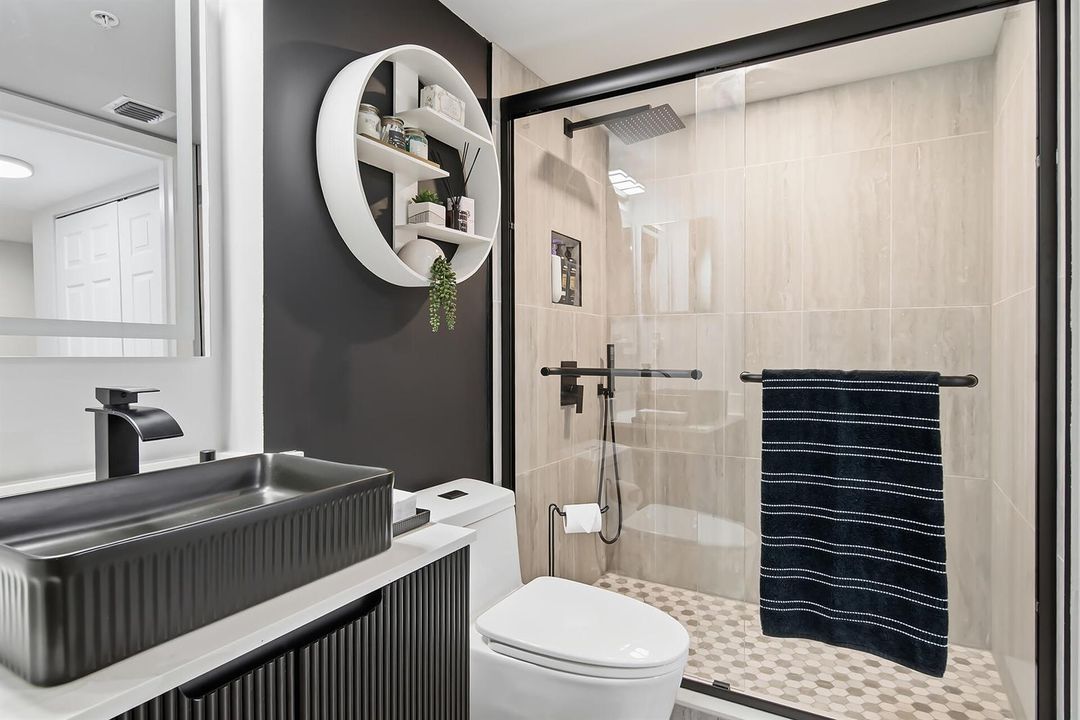 1801-N-FLAGLER-DR-APT-611-33407-014
