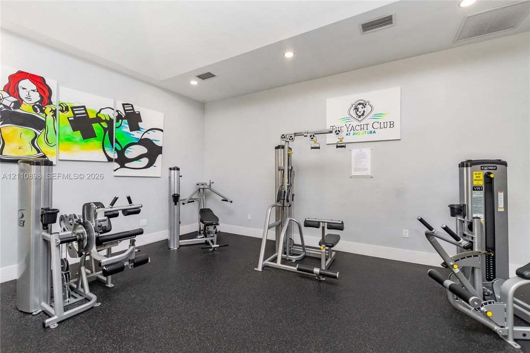 For Sale: $485,000 (2 beds, 2 baths, 1180 Square Feet)