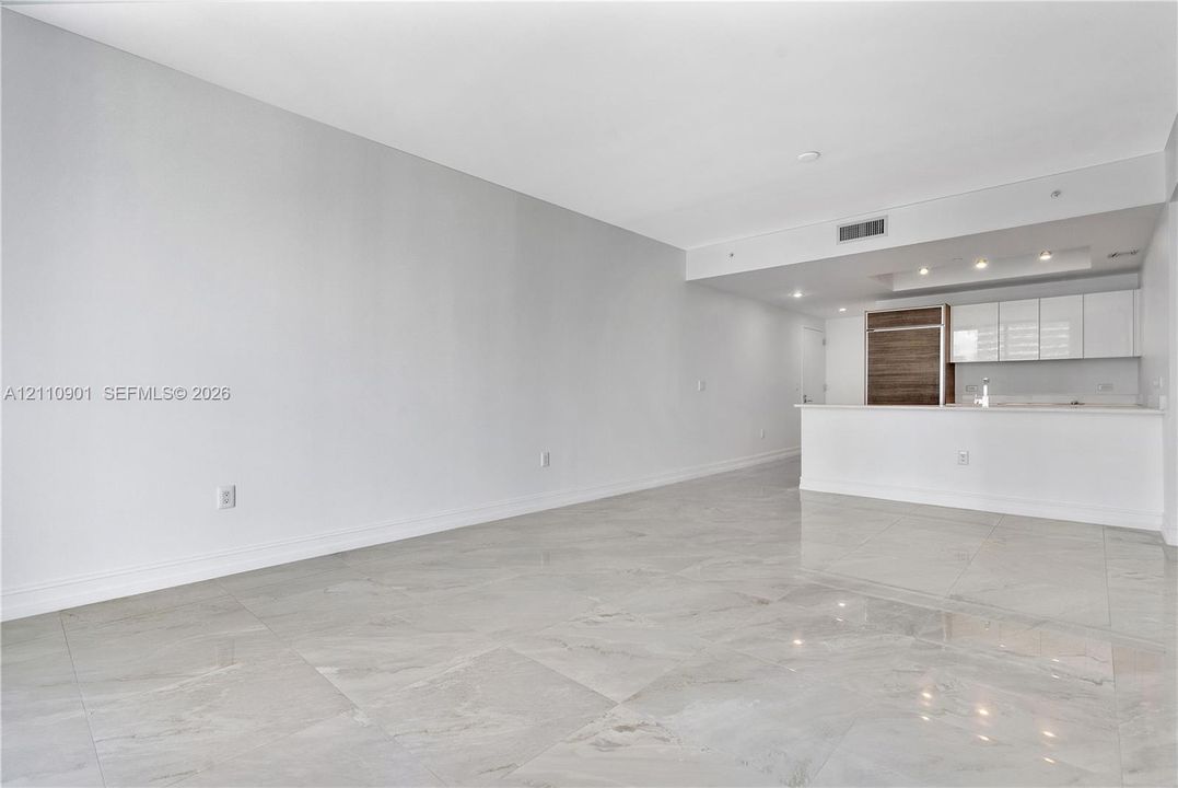 En Renta: $3,800 (2 camas, 2 baños, 910 Pies cuadrados)