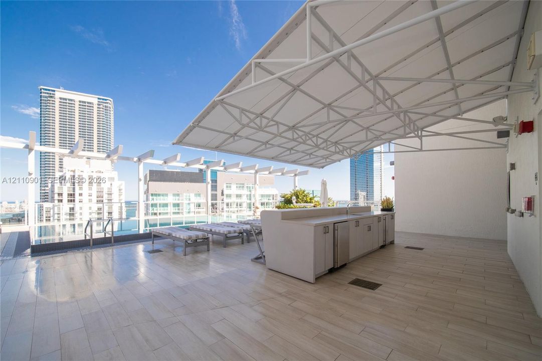 Pool/BBQ Area