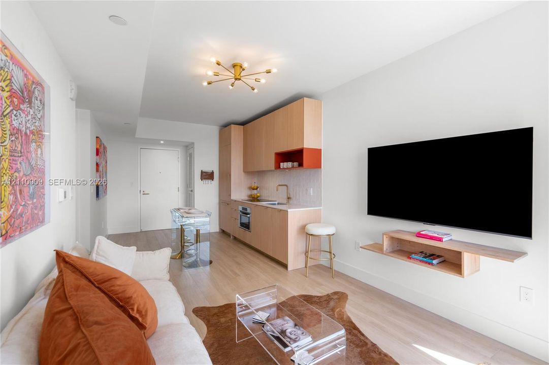 В аренду: $5,950 (2 спален, 2 ванн, 873 Квадратных фут)