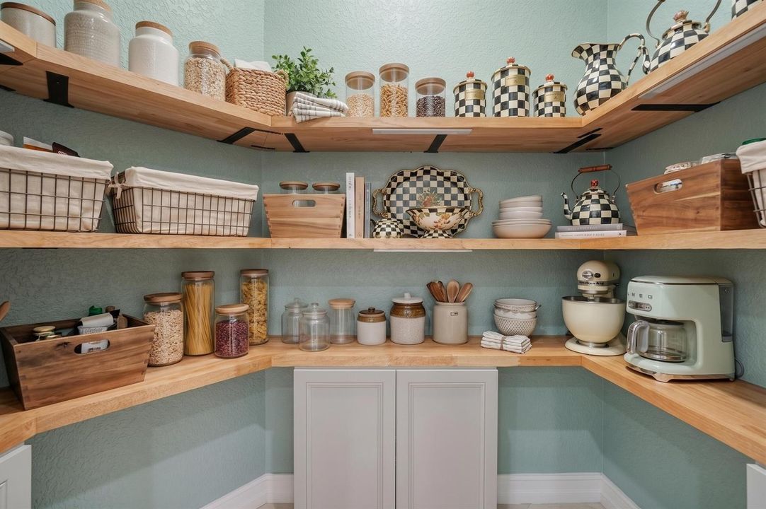 Pantry Zoomed In