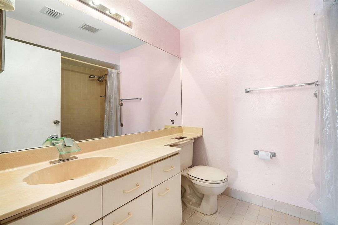 022-5272BuckheadCircle-1010-BocaRaton-FL