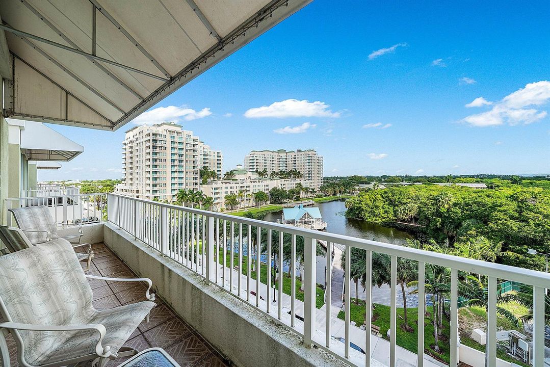 030-700EastBoyntonBeachBoulevard-710-Boy