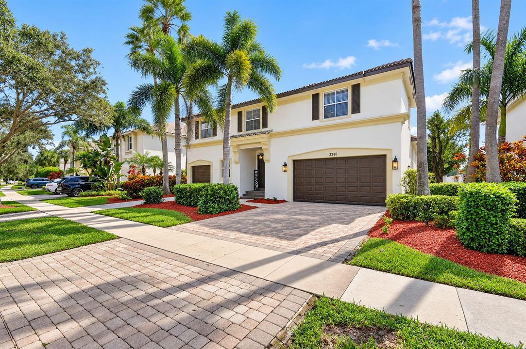 2286 Merriweather Way (106)