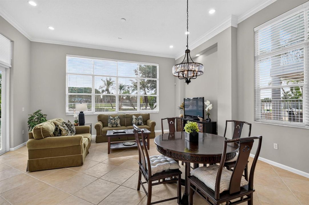 2286 Merriweather Way (121)