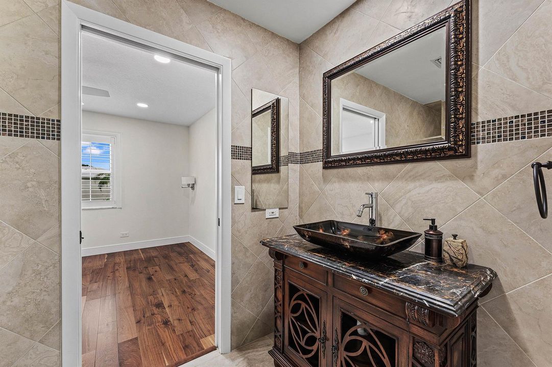 033-6486BravaWay-BocaRaton-FL-33433-SMAL