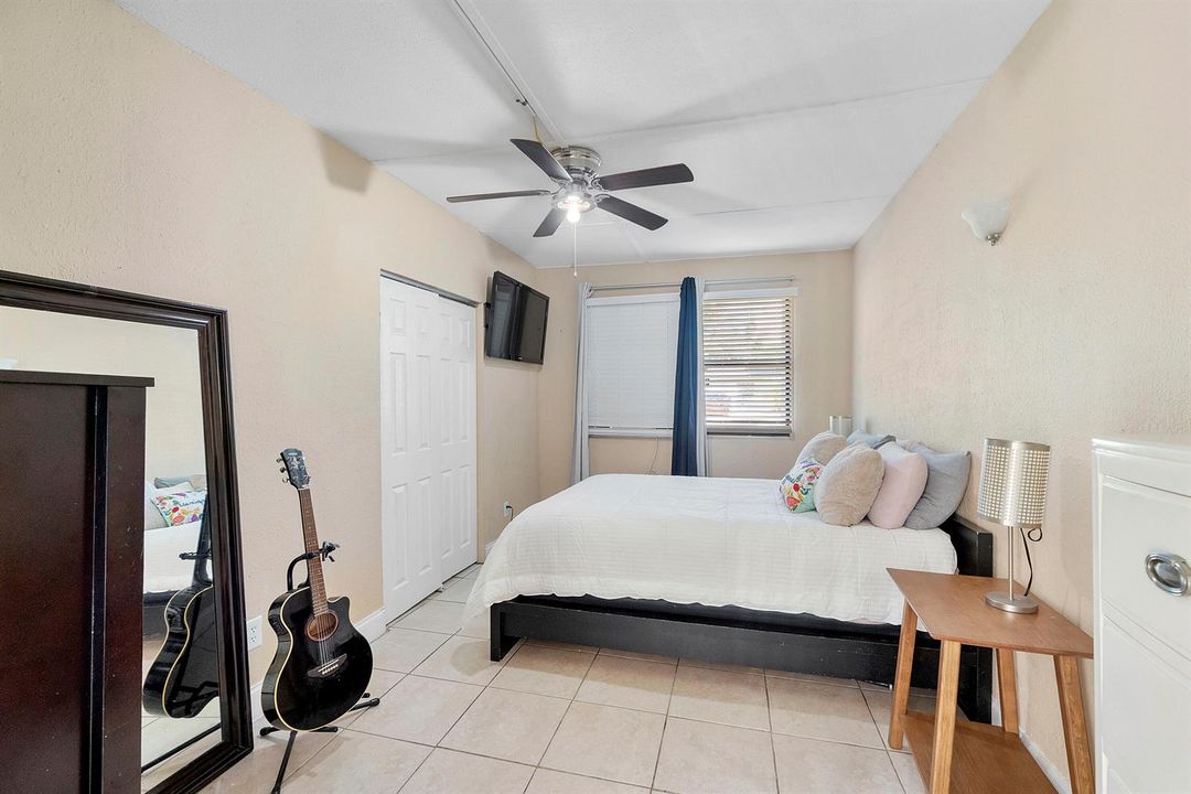 2911 Ne 11th Ave_031