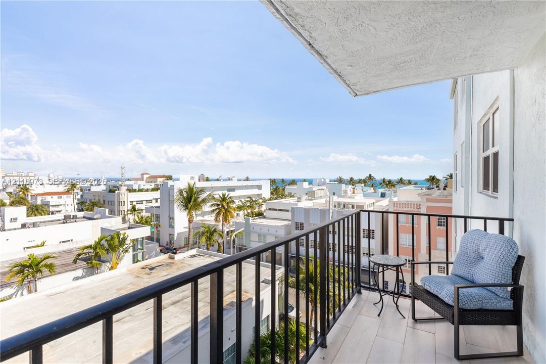 En Venta: $349,000 (1 camas, 1 baños, 720 Pies cuadrados)