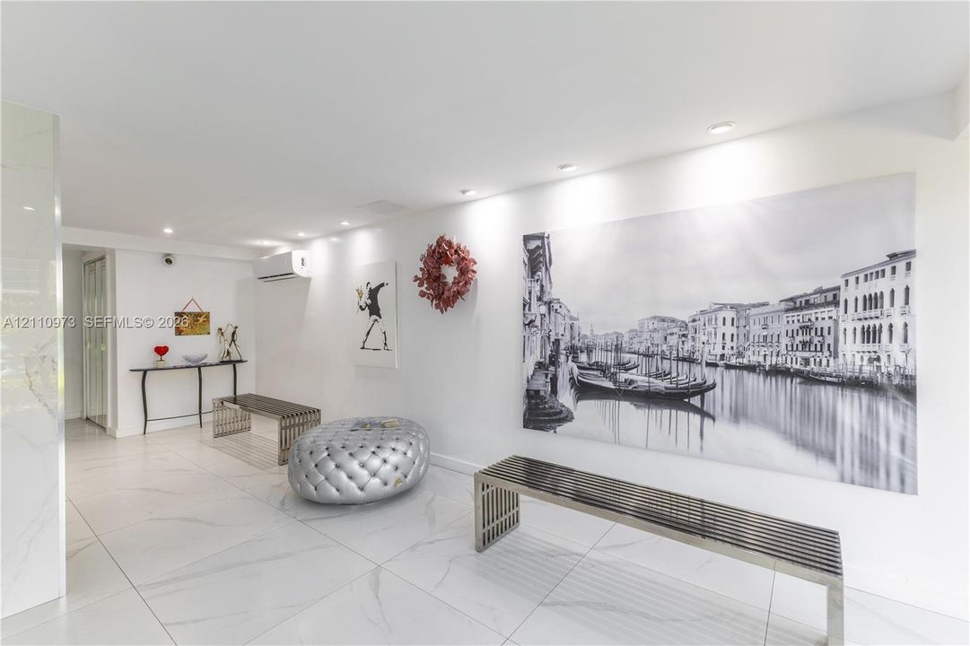 En Venta: $349,000 (1 camas, 1 baños, 720 Pies cuadrados)