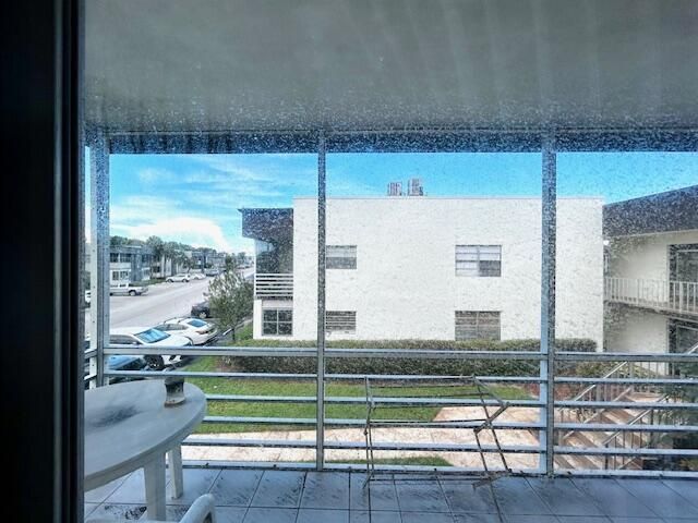 Corner Balcony