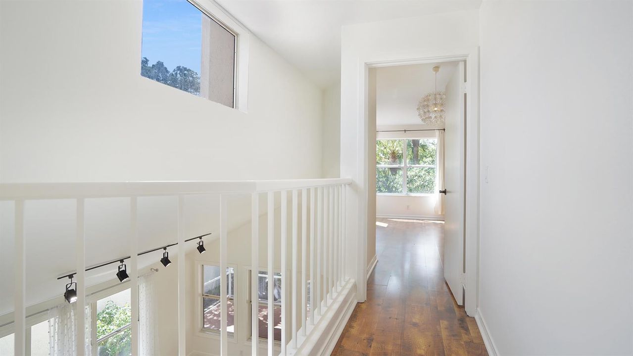 2nd floor Foyer