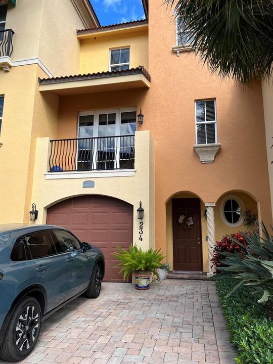 FRONT ENTRY