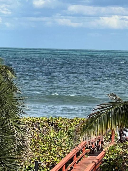 MASTER BEDRM OCEAN VIEWS