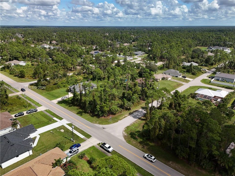 На продажу: $26,000 (0.24 acres)