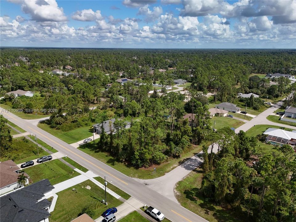 На продажу: $26,000 (0.24 acres)