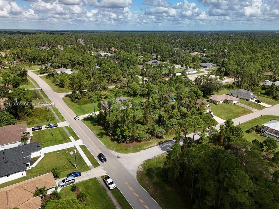На продажу: $26,000 (0.24 acres)