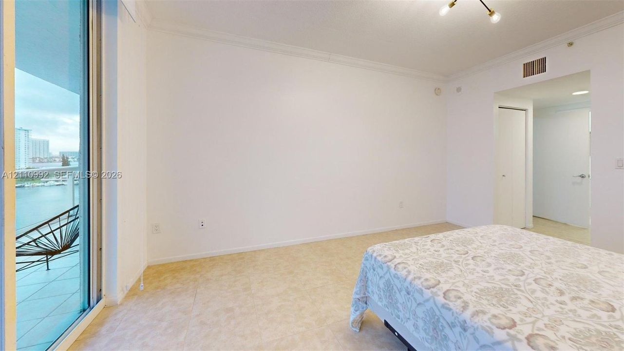 For Rent: $4,000 (2 beds, 2 baths, 1310 Square Feet)