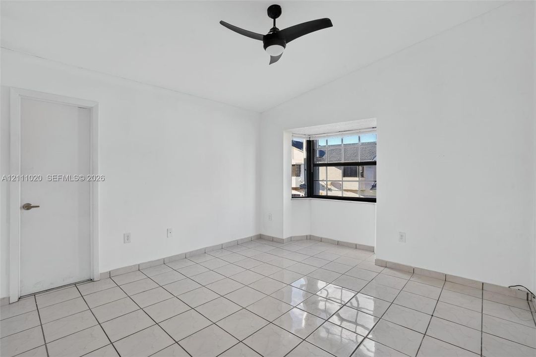 En Renta: $2,500 (2 camas, 2 baños, 958 Pies cuadrados)