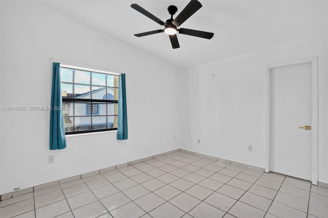 En Renta: $2,500 (2 camas, 2 baños, 958 Pies cuadrados)