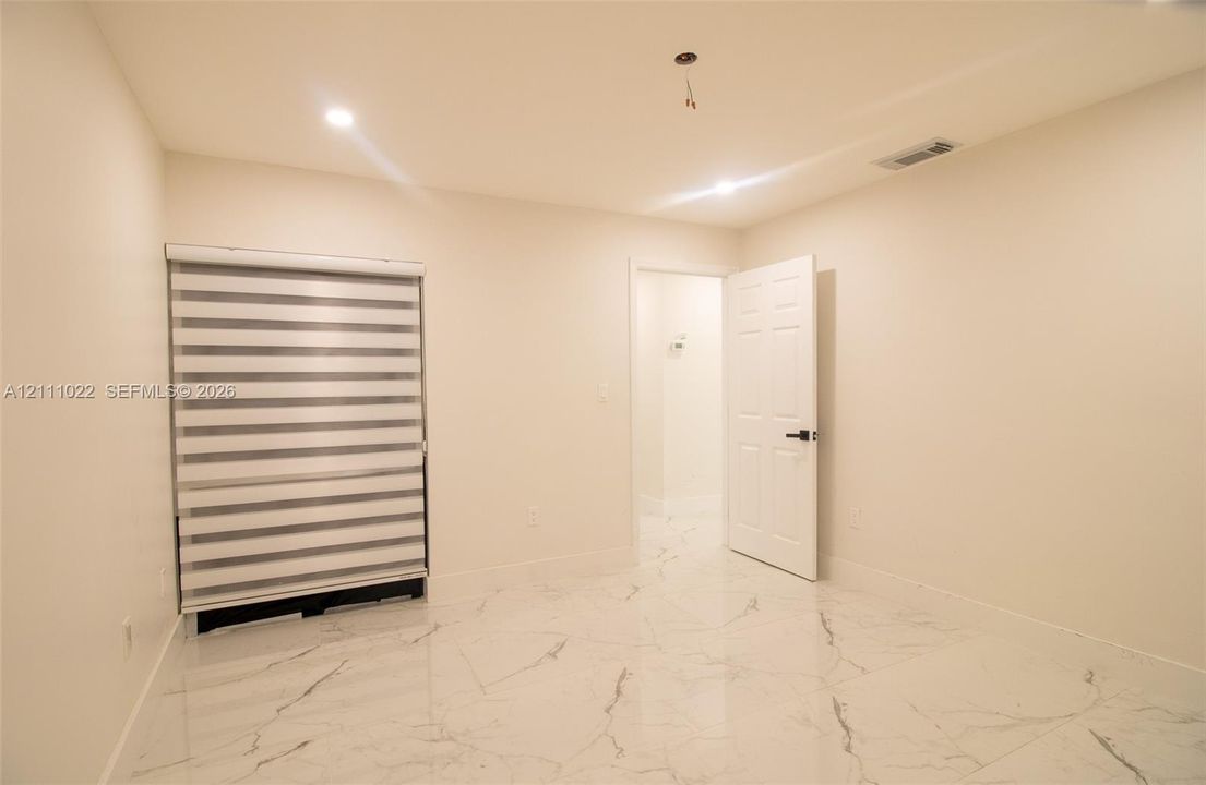For Sale: $839,000 (4 beds, 3 baths, 2421 Square Feet)