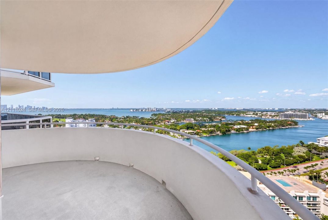 For Rent: $7,000 (2 beds, 2 baths, 1340 Square Feet)