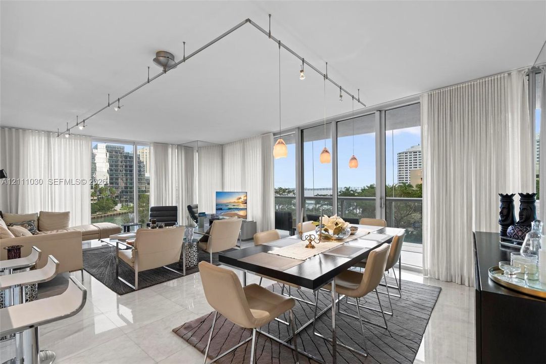 For Sale: $1,399,000 (3 beds, 2 baths, 1870 Square Feet)