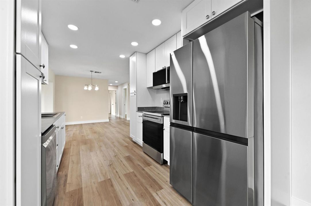 14 Kitchen 03