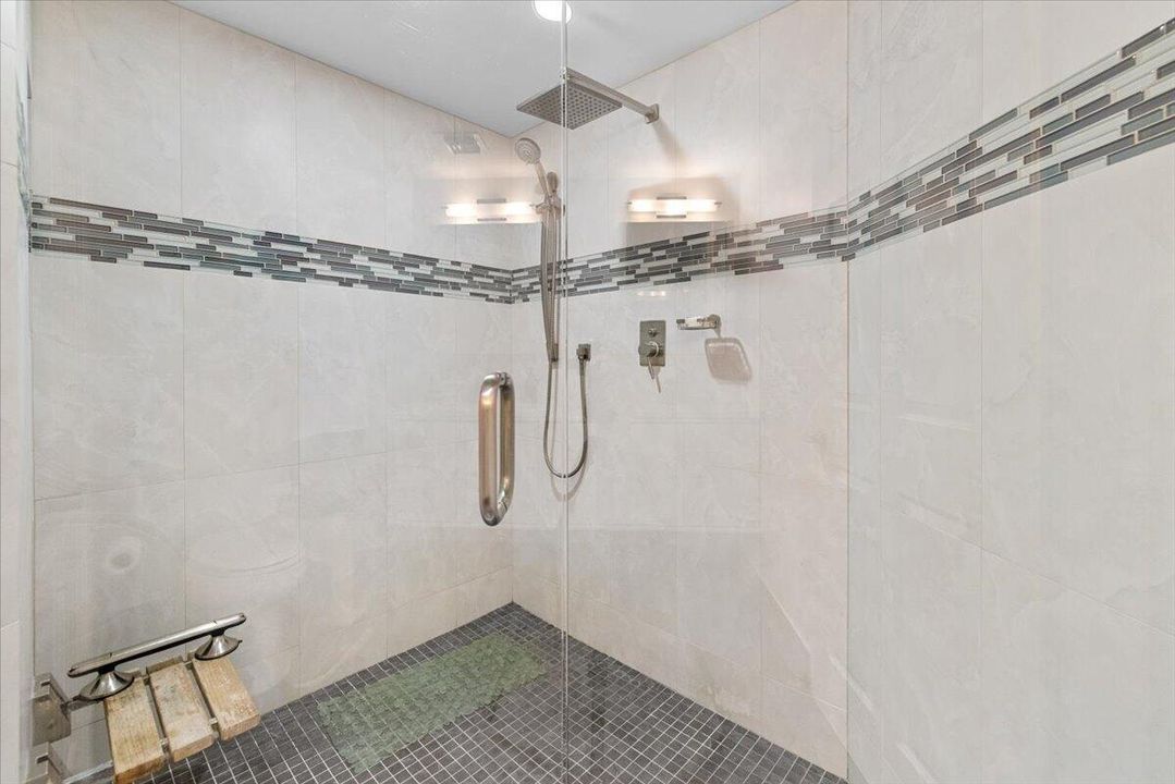 16-7507 La Paz Ct 104-6576