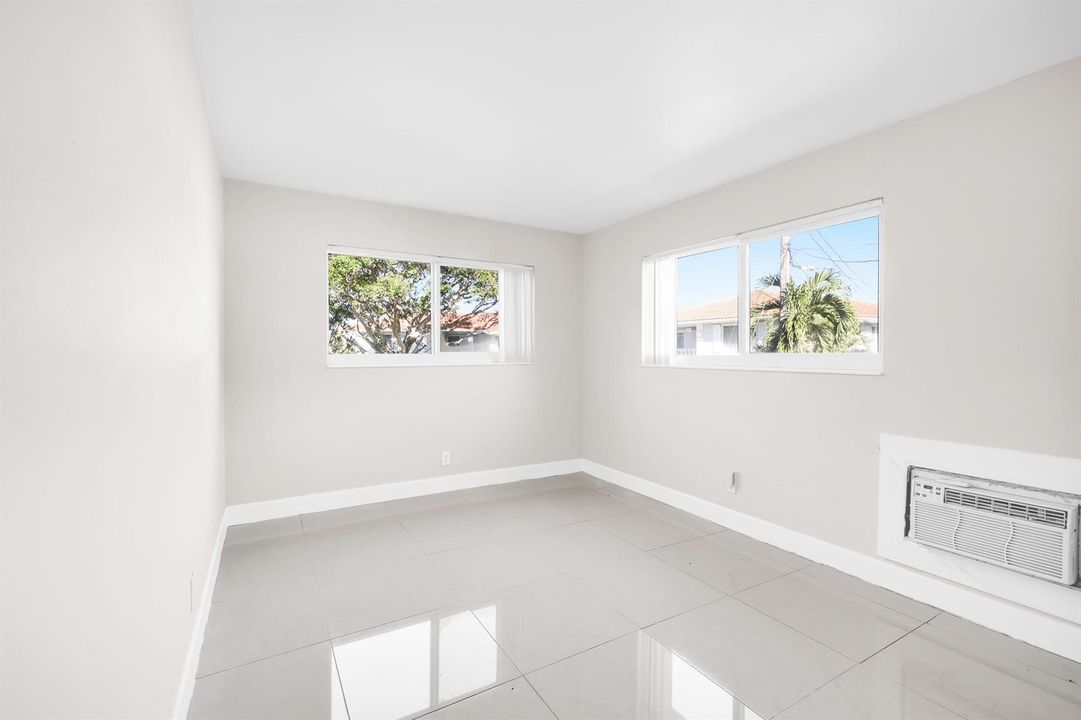431 W camino Real - 15