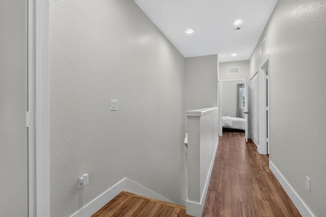 29-web-or-mls-305-30