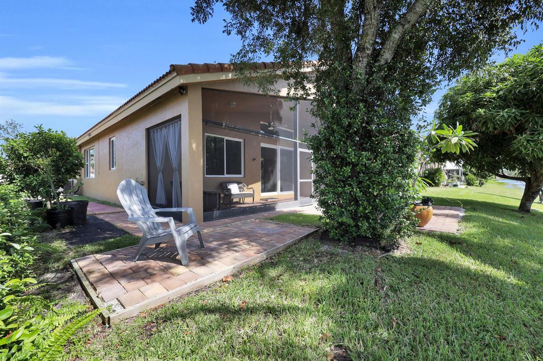 2165 Newport Isles Blvd - 40