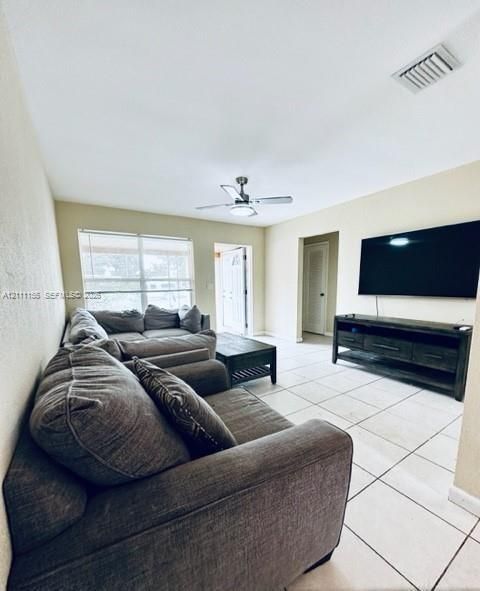 For Rent: $2,700 (2 beds, 1 baths, 0 Square Feet)