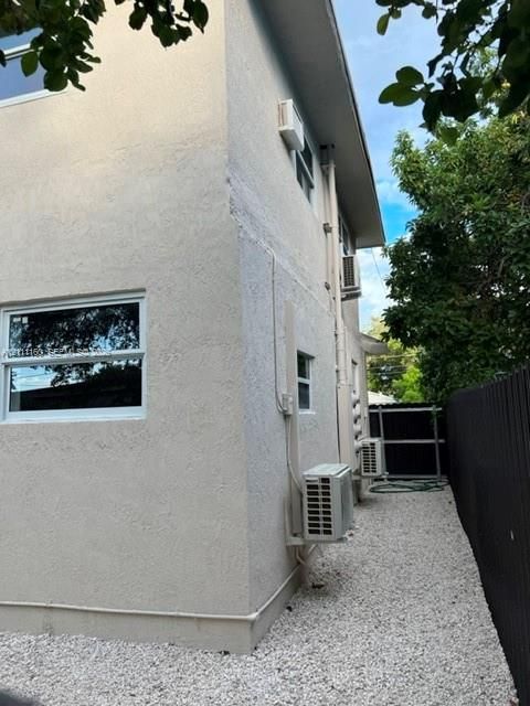 For Rent: $1,700 (1 beds, 1 baths, 500 Square Feet)