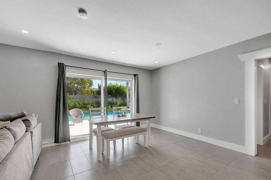 11-web-or-mls-House (11)